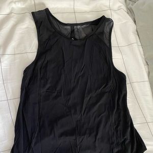 Lululemon sculpt tank black size 8